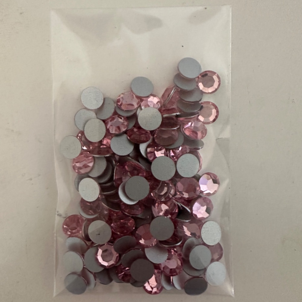 Swarovski Rhinestones - Picture 2 of 4